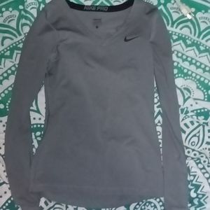 Women's Nike shirt